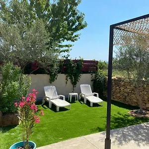 la-vigne.hotels-rhonealpes.com/